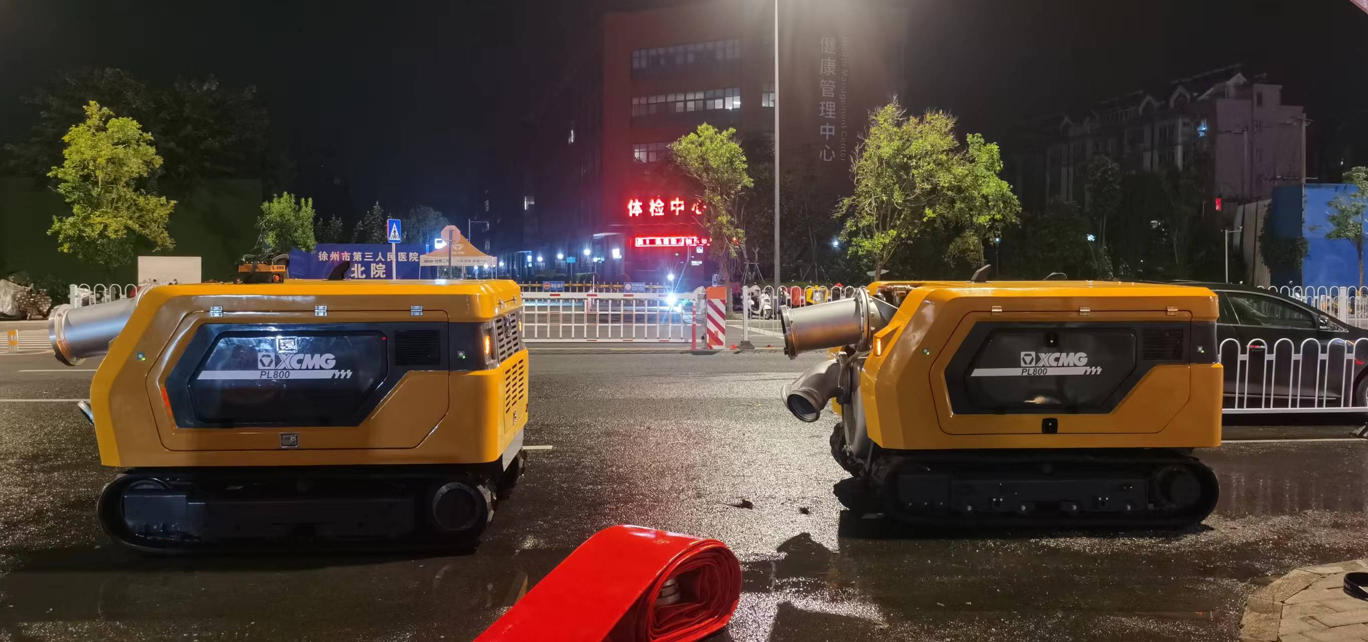 尊龙凯时·【中国区】人生就是搏!排涝机器人紧急驰援，多处涝区“治水先锋”
